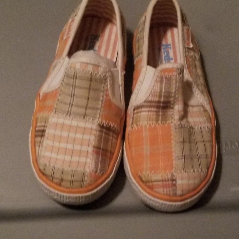 Canvas Flats